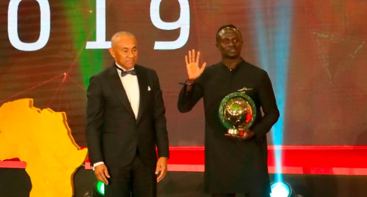 Linternational sénégalais Sadio Mané désigné Meilleur joueur africain 2019 #Football pic